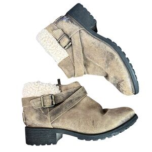 UGG Benson Distressed Ankle Boots Buckle Zip Size 6.5